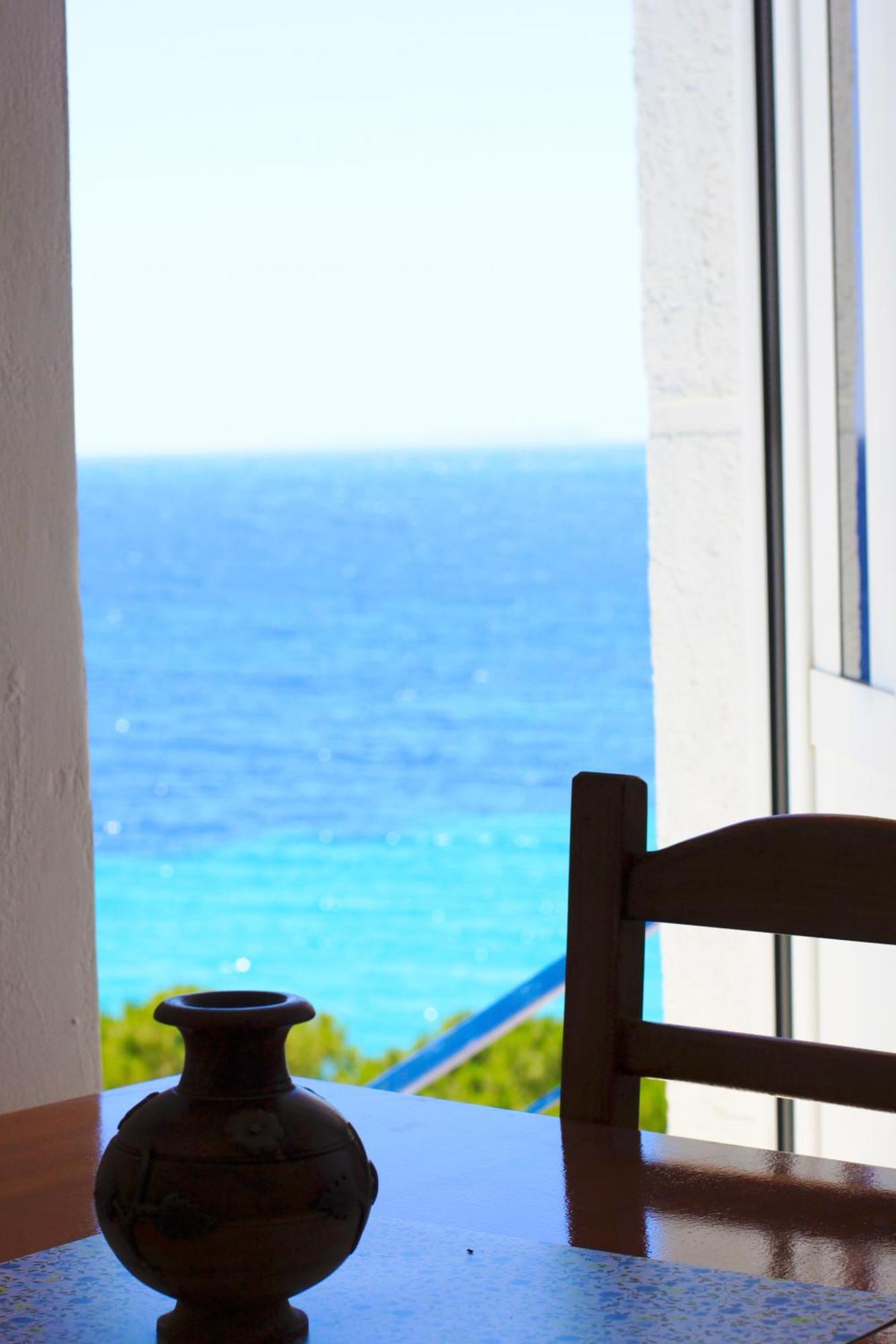Natasha Rooms Himare Exterior foto
